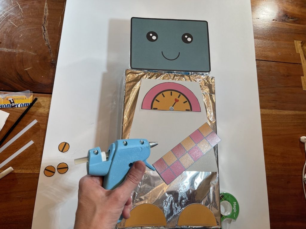 how to make a robot valentine mail box with hot glue gun
