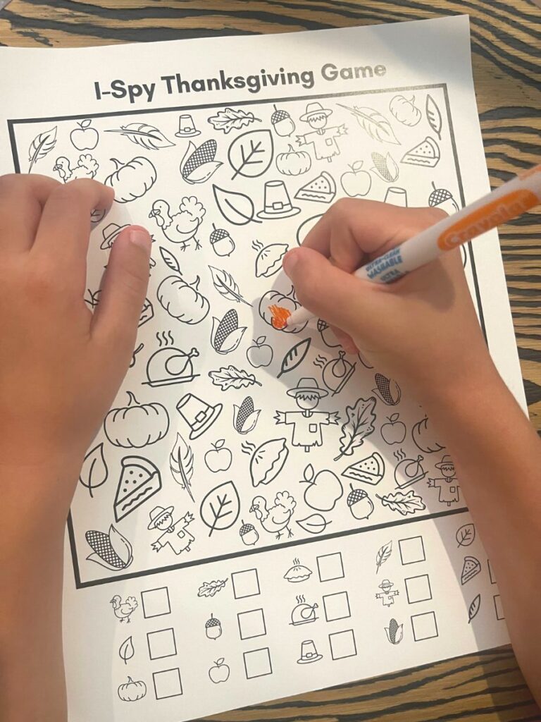 i spy thanksgiving kids printable in black and white