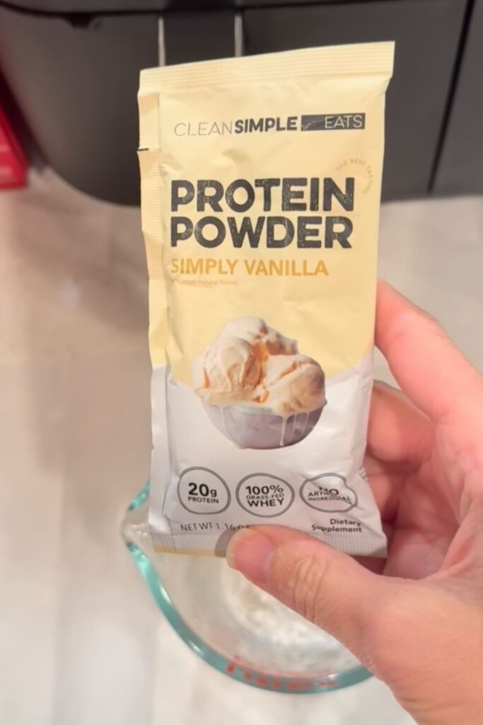 clean simple eats protein bagel for one